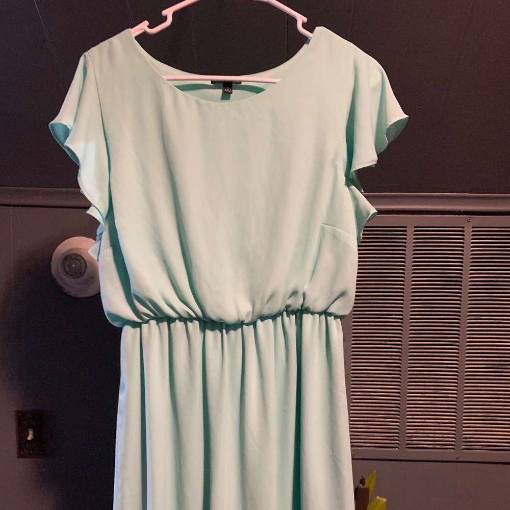 Apt 9 mint knee dress